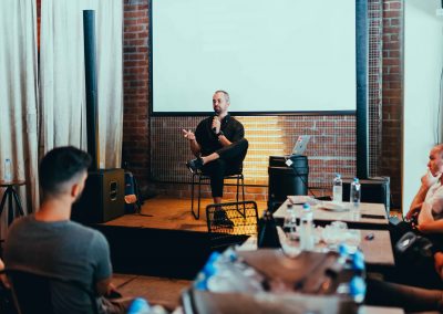 Communication in the Supply Chain Management